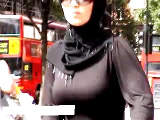 18P Arab mom with nice rack