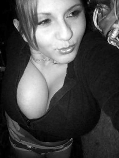 7P 22 year old and her amazing tits