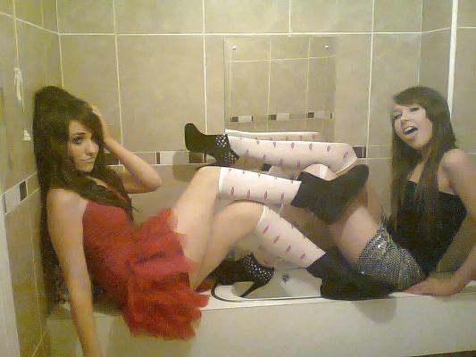 25P Irish traveller girls