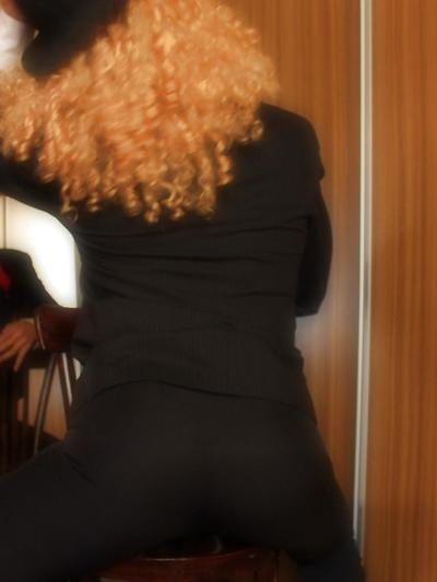 15P Transexuelle grosse bite cul chaud gros seins Gaby Kunstvon