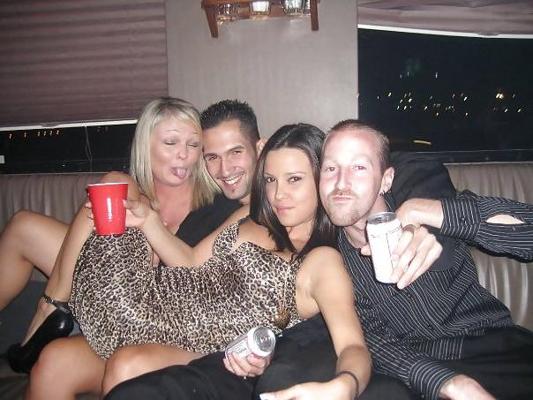 25P Facebook teen Nadia ex-girlfriend and friends part 3