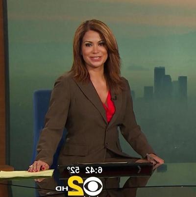 5P Sibila Vargas, Spielzeug für reiche weiße Männer.
