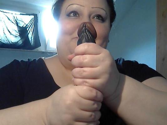 9P How to guess how big the cocks in my Vids are 