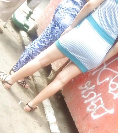 4P Sexy teens skirt and feet romanian