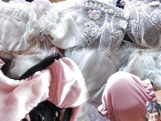 14P New Japanese Nylon Panty Montage Compilation.