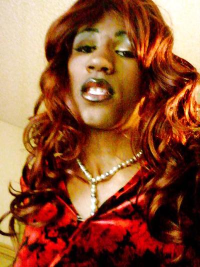 4P Ebony Makeup