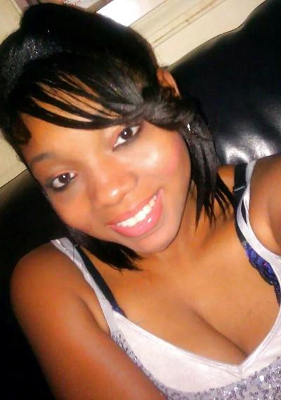7P Cute little black girl