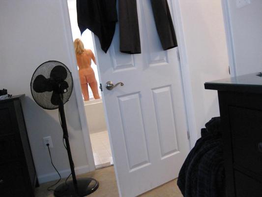 18P Milf in home