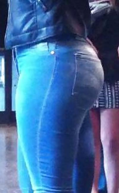 8P Candid teen huge jean ass, assfuck