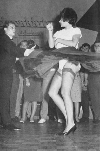 6P Vintage lady in white panties-Let's dance!
