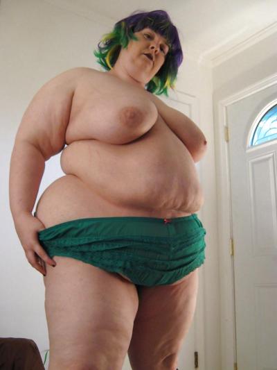 25P FAT MATURE AMATEUR WITH BIG BELLY