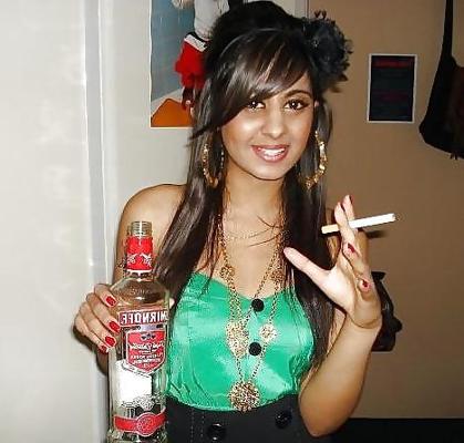8P Sexy Desi 
