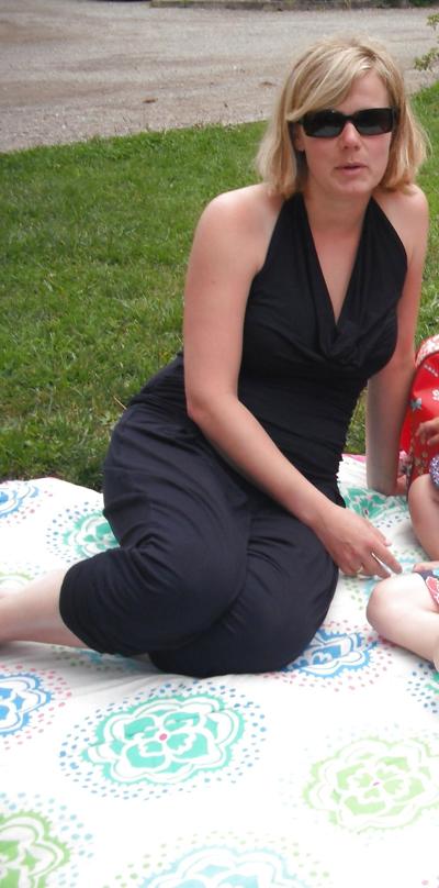 6P How would you fuck this mom? 2