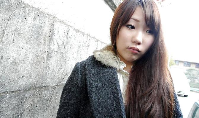 25P 日本人の女の子が公共の場で犯される