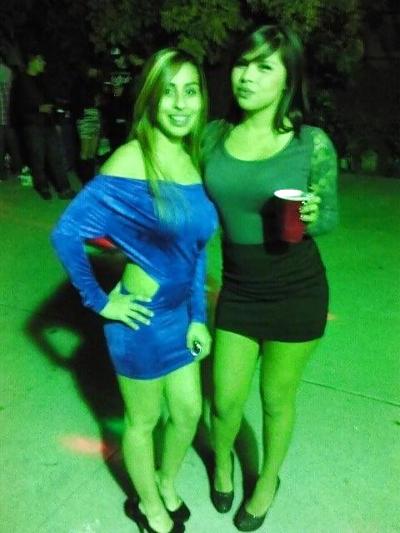 8P Ghetto latina milf