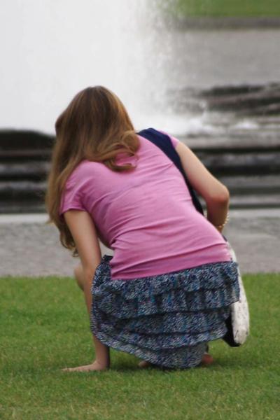 9P Skinny brunette girl with blue skirt
