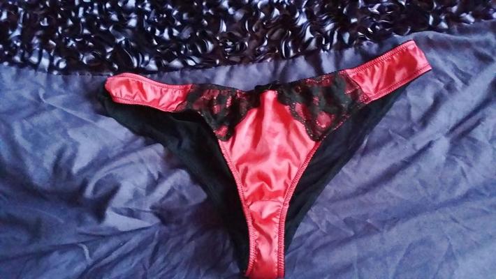 6P My girlfriend toy and underwear