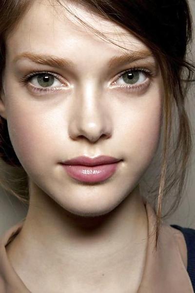 25P Hot-Pretty Faces II