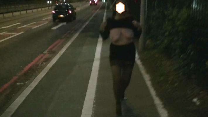 20P Milf in rubber & see through