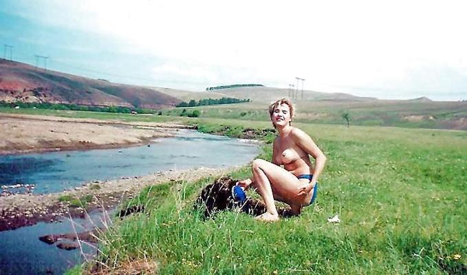 25P Some pics of Amateur Milf