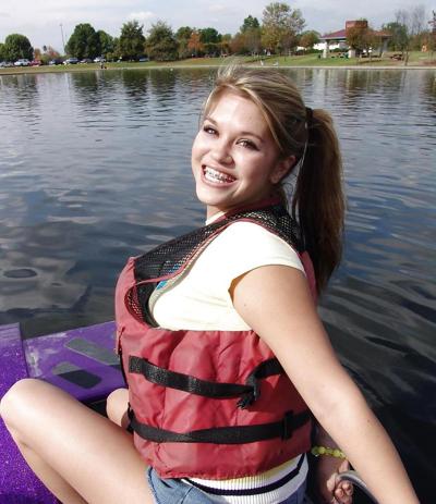 25P Horny Topanga - On the lake