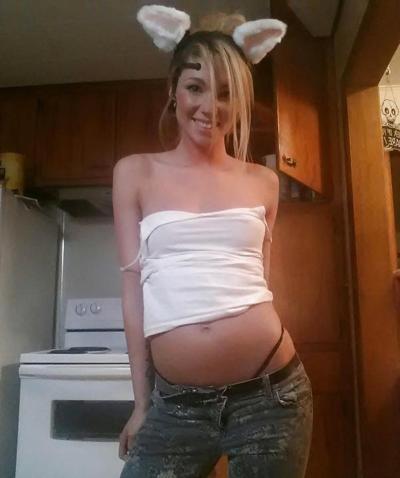 25P 24 year old slut from Escanaba, Michigan