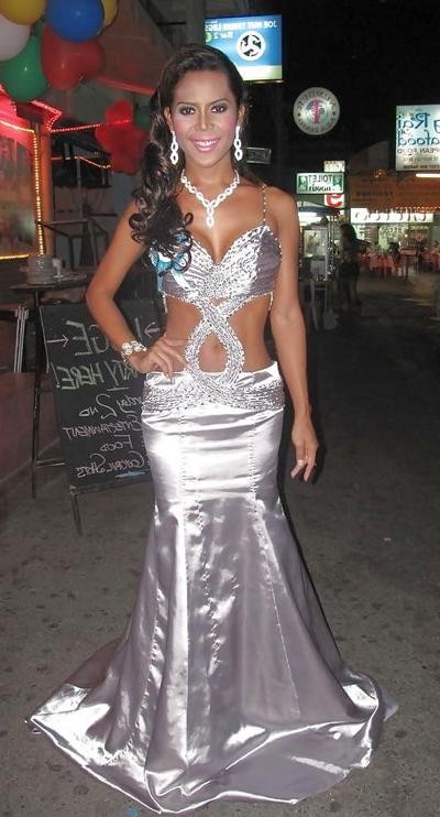 25P Ladyboy Cye from Phuket