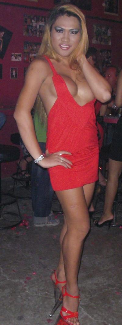 25P Blond Ladyboy Cindy from Phuket