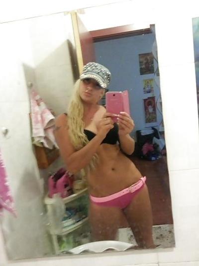 25P Britney stripper