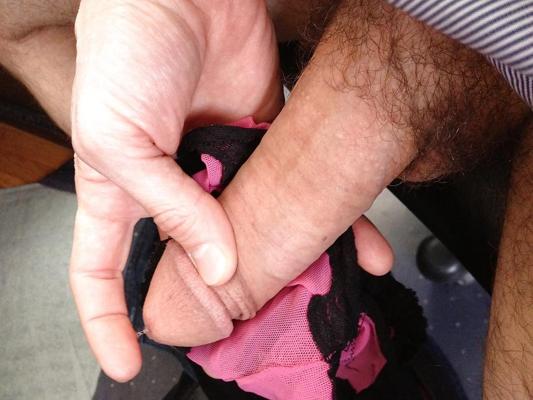 5P She sent me her dirty panties!
