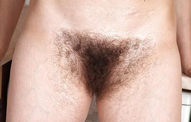 9P Hairy Mature 12 - Jotha Hele