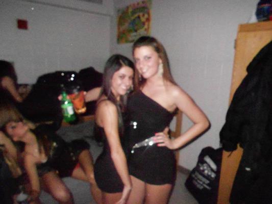 25P Panty flashing and upskirt
