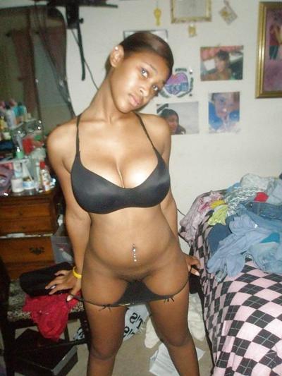 25P Hot black girls 1
