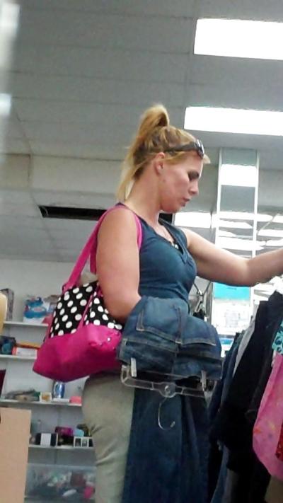 10P Chaud MILF butin