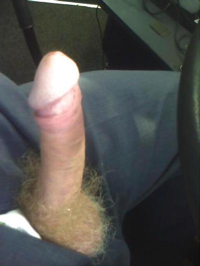 10P Getting horny.