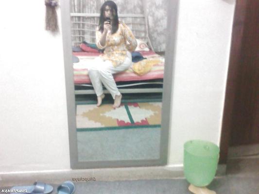 25P Pakistani call center girl