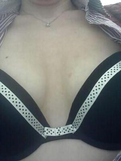 15P Foxy Fi Flashing Fit Body Pussy Tits