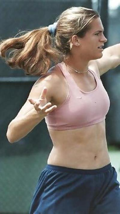 25P Amelie Mauresmo