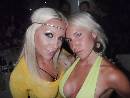 25P Greek Dancer Dina