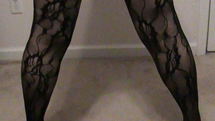 6P MILF Lateshay black titty fishnet net