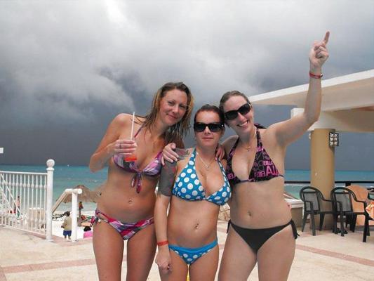 25P Facebook bikini cuties 2