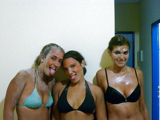 25P JEUNES ADOS HORNY CAMELTOES ET VOIR À TRAVERS - COMMENTAIRE