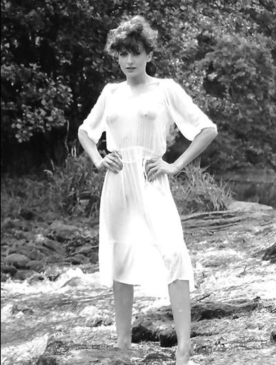 16P Lady Sonia (Vintage)