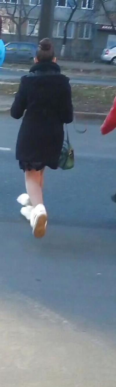 9P Sexy feet old + young romanian