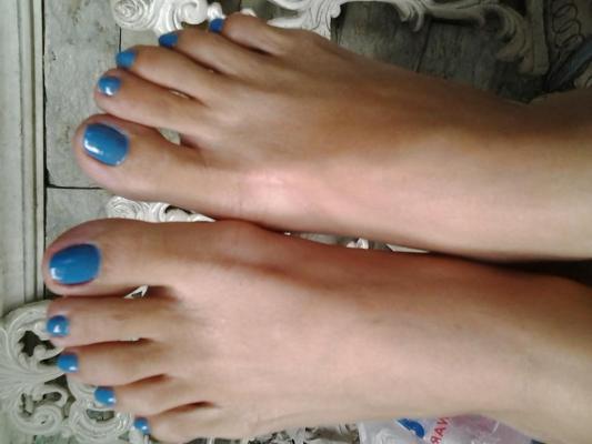 25P Asian Filipina Filipino Feet Toes Foot