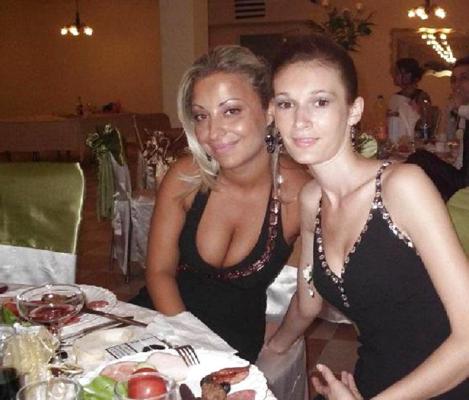 13P Romanian girl: Andrea