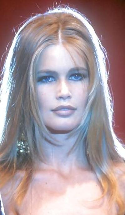 25P Claudia Schiffer - красивое лицо для спермы