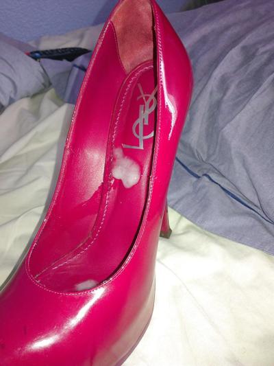 8P Cum on YSL heels