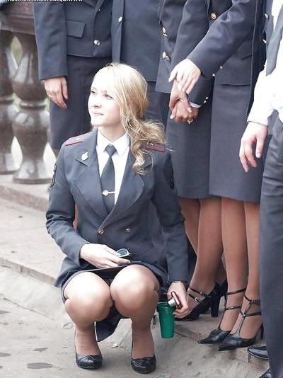 10P Mulheres de uniforme