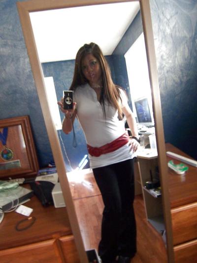 25P Amateur likes to show herself - Part 2